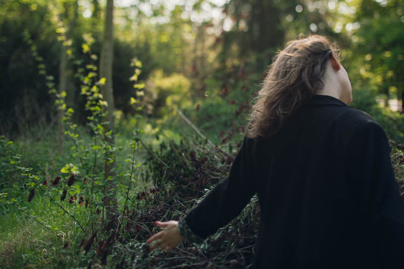 © Lika Banshoya Photography Portrait Alice The Tree Whisperer Bois Vincennes 4