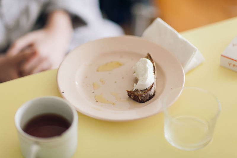 Eating mozzarella for breakfast. Portrait session with the youthful Sunny. Lika Banshoya